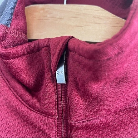 Under Armour 3/4 Zip Hoodie Pullover Adult Small - Good Condition - Picture 4 of 8